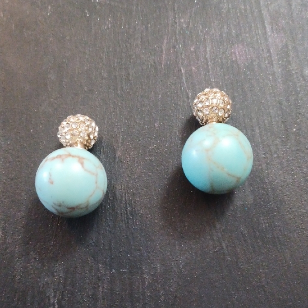 Gold and Blue Sparkling Earrings with Double-Sided Design